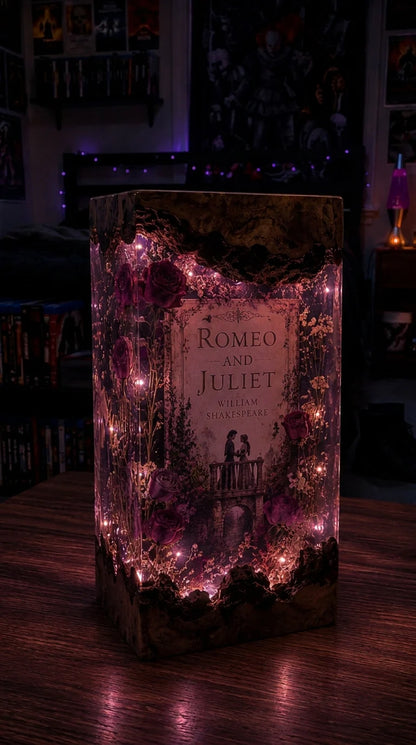 Sera's Book Resin Lamps